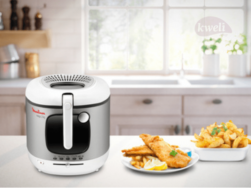 Moulinex 3-liter/2kg Deep Fryer AM480027; 2100 watts, Non-stick removable bowl - Moulinex 3-liter/2kg Deep Fryer AM480027; 2100 watts, Non-stick removable bowl