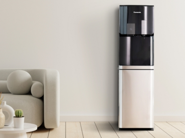 Panasonic 2-in-1 Bottom Loading Water Dispenser with Ice Maker – SDM-WD4534BG