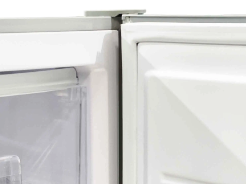 TCL 234L Upright Freezer F234SD; Single Door, 173L Net Capacity, Tropical Climate Class, Mechanical Control, Grey Finish - TCL 234L Upright Freezer F234SD; Single Door, 173L Net Capacity, Tropical Climate Class, Mechanical Control, Grey Finish - Image 3